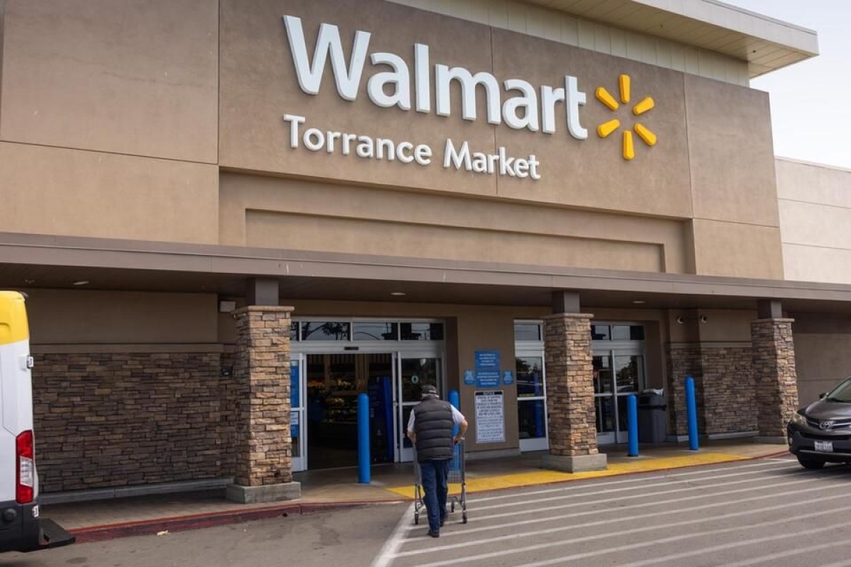Nationwide Walmart Boycott Begins: All You Need to Know About the Economic Blackout Movement